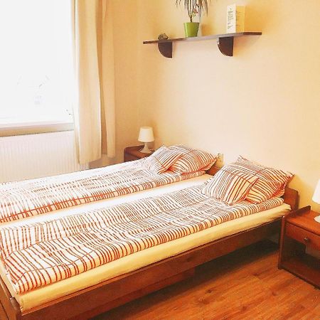 Pokoje Stare Miasto Apartment Krakow Luaran gambar
